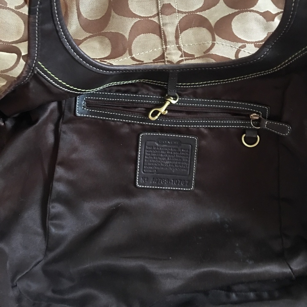 Authentic Coach - image 5